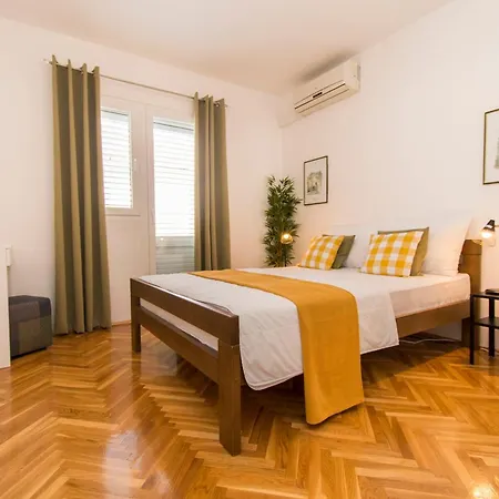 Emmeline Apartamento Tisno