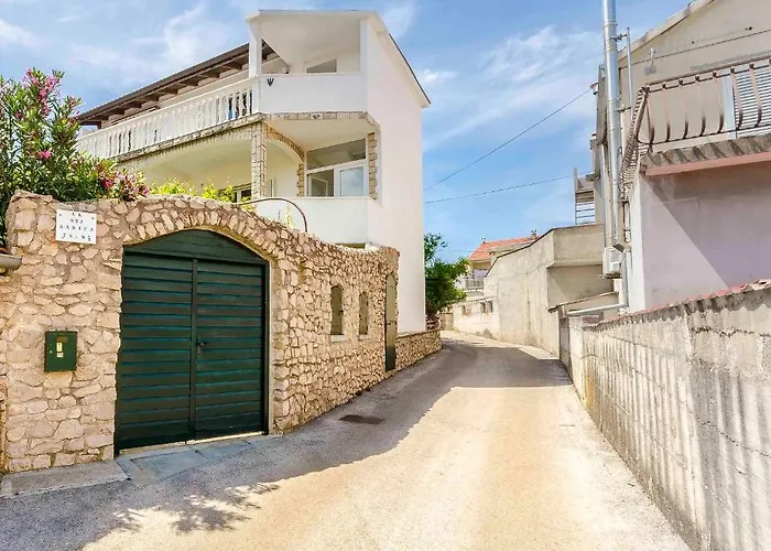 Emmeline Apartamento