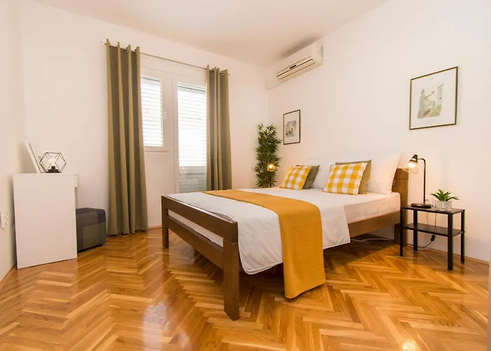 Emmeline Apartamento Tisno